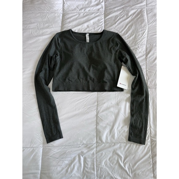 New Lululemon Ebb to Street Sz 12 Long Sleeve Shirt Smoked Spruce Green W/ Bra - Picture 1 of 9